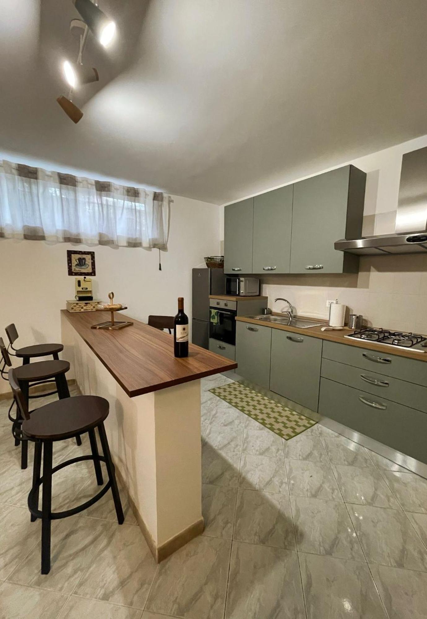 Sweethome Appartamento In Villa Privata Varcaturo Exterior photo